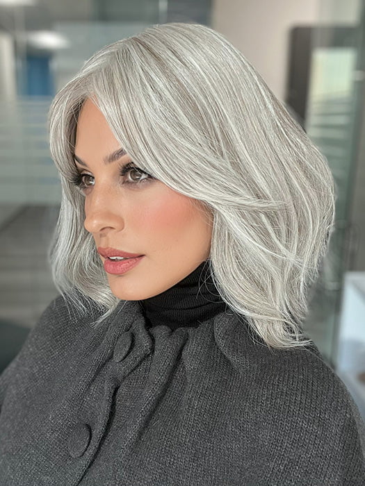 Hollie Petite | Synthetic Lace Front Wig (Hand-Tied) - Image 3