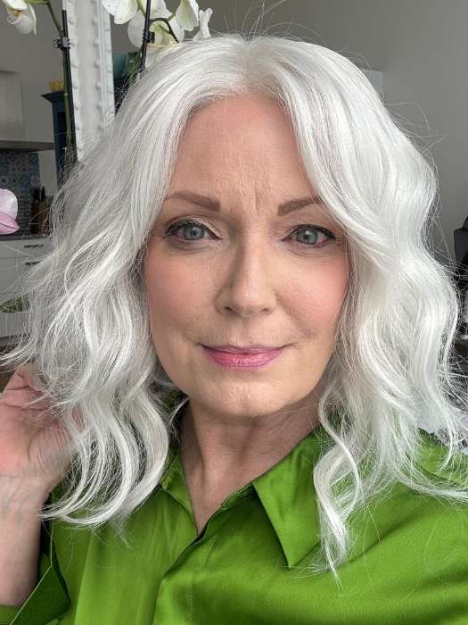 Julianne Lite Petite | Synthetic Lace Front Wig (Hand Tied) - Image 7