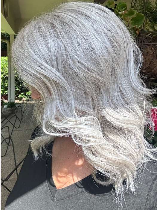 Laguna Beach | Synthetic Lace Front Wig (Mono Part) - Image 6